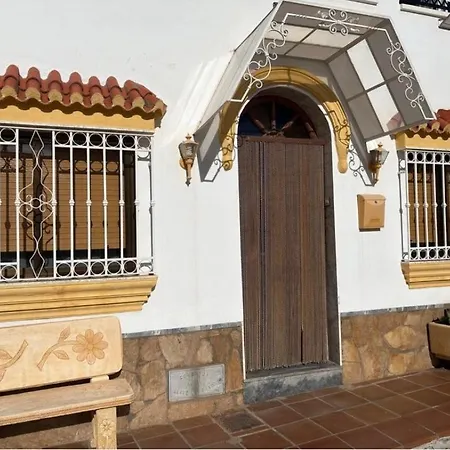 Casa Alcazaba بيت للعطل *